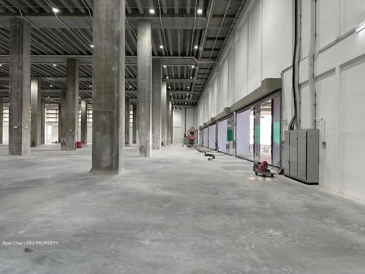 Tuas South Street 1 (D22), Warehouse #627445681